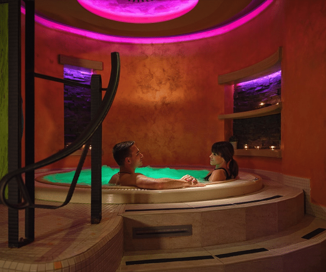 WELLNESS & SPA<br />
Zóna v Hotelu Palcát Tábor